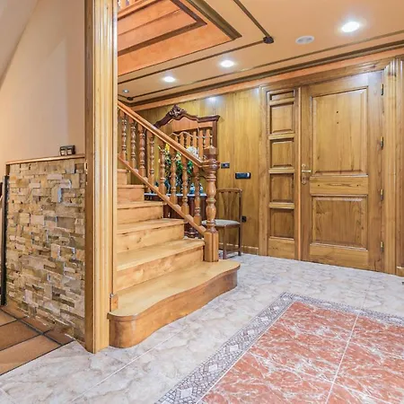 Amazing In With Kitchen