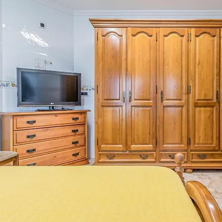 Amazing In With Kitchen Sevares